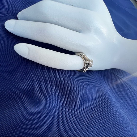 *SOLD* ANTIQUE "FIRST LADY 18K WHITE GOLD DIAMOND - Picture 4 of 6